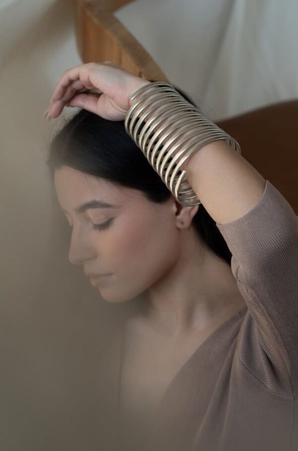 Premium German silver spiral bangle - Image 3