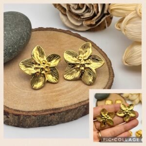 Anti tarnish premium earring