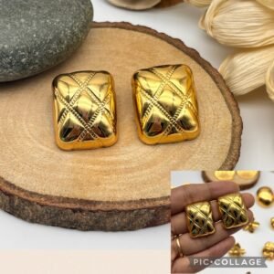 Anti tarnish premium earring
