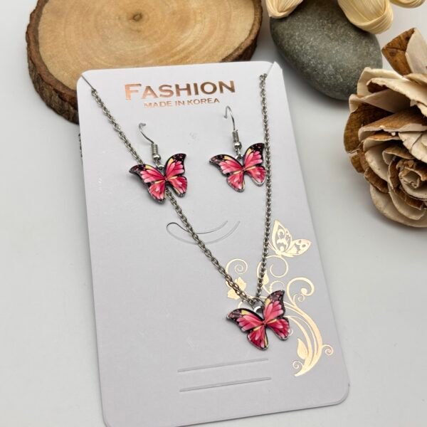 Set of 2 card  mix colour western necklace set