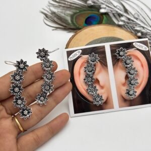 Oxidised Earcuff