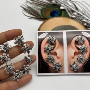 Oxidised Earcuff