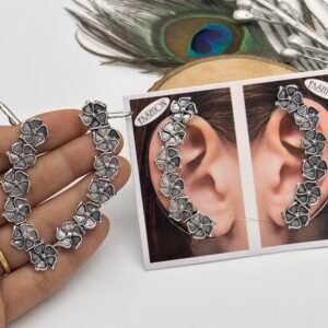 Oxidised Earcuff