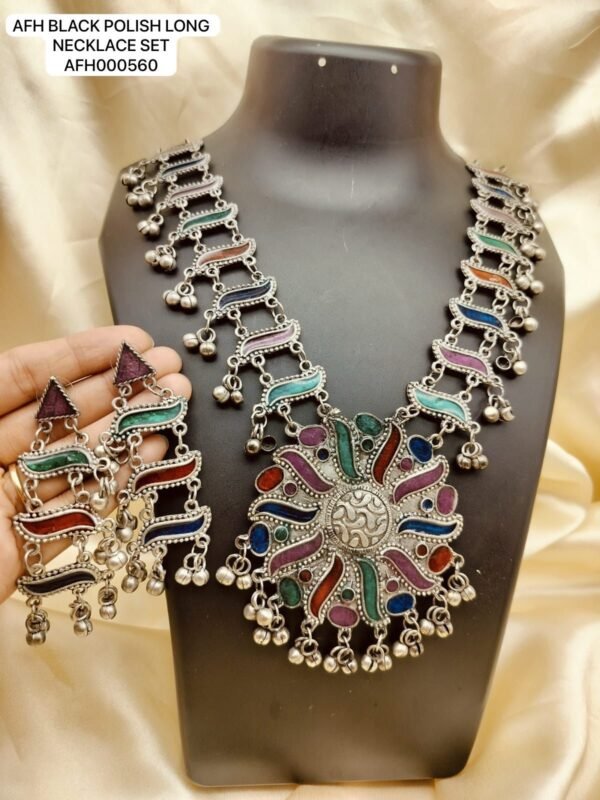 Black polish afghani necklace