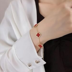 Anti Tarnish Clover Bracelet