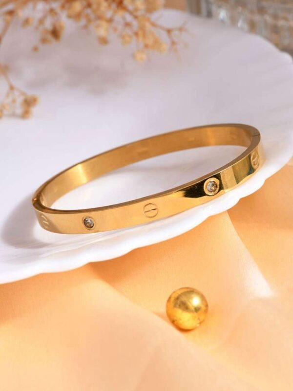 Anti tarnish cartier golden bangle