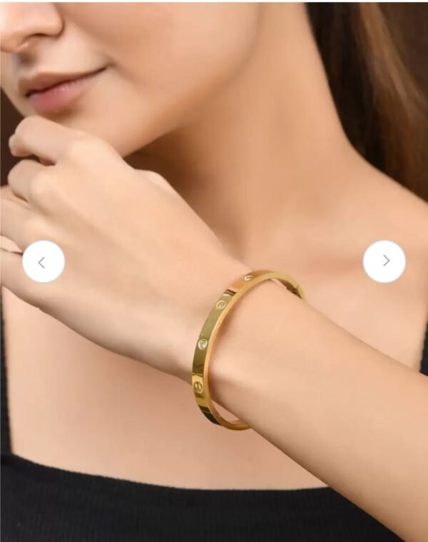 Anti tarnish cartier golden bangle - Image 2